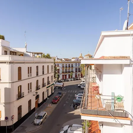 La Maestranza Charming One Or Two Bedrooms Apartments By Ocityzen Seville Exterior photo
