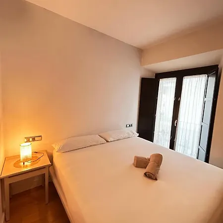 La Maestranza Charming One Or Two Bedrooms Apartments By Ocityzen Seville Exterior photo