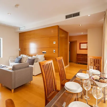 La Maestranza Charming One Or Two Bedrooms Apartments By Ocityzen Seville Exterior photo