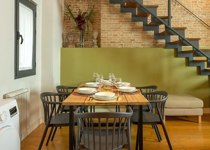 La Maestranza Charming One Or Two Bedrooms Apartments By Ocityzen
