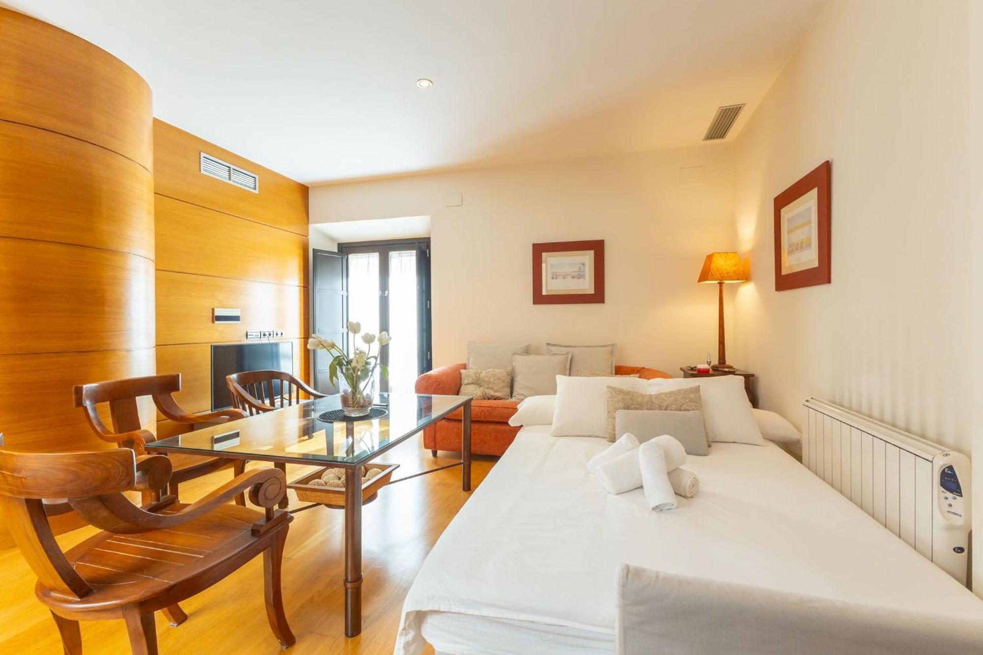 Apartment La Maestranza Charming One Or Two Bedrooms By Ocityzen