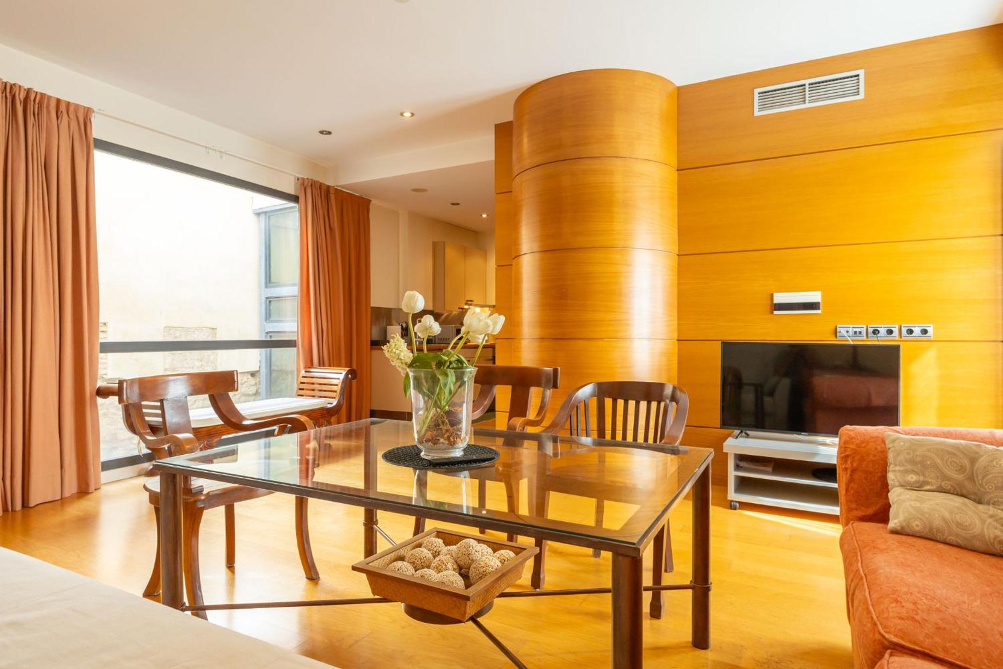La Maestranza Charming One Or Two Bedrooms By Ocityzen Apartment