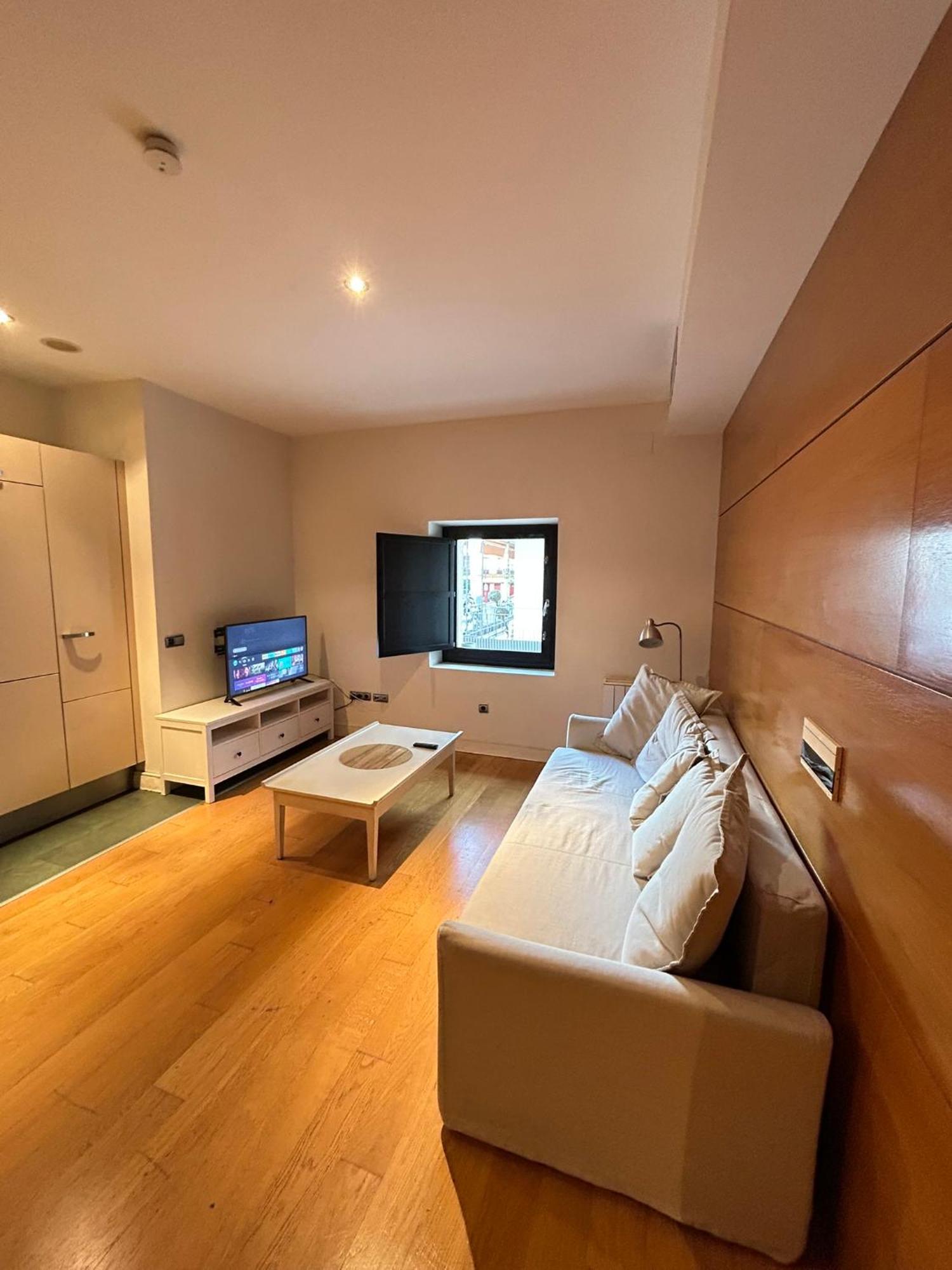 La Maestranza Charming One Or Two Bedrooms By Ocityzen